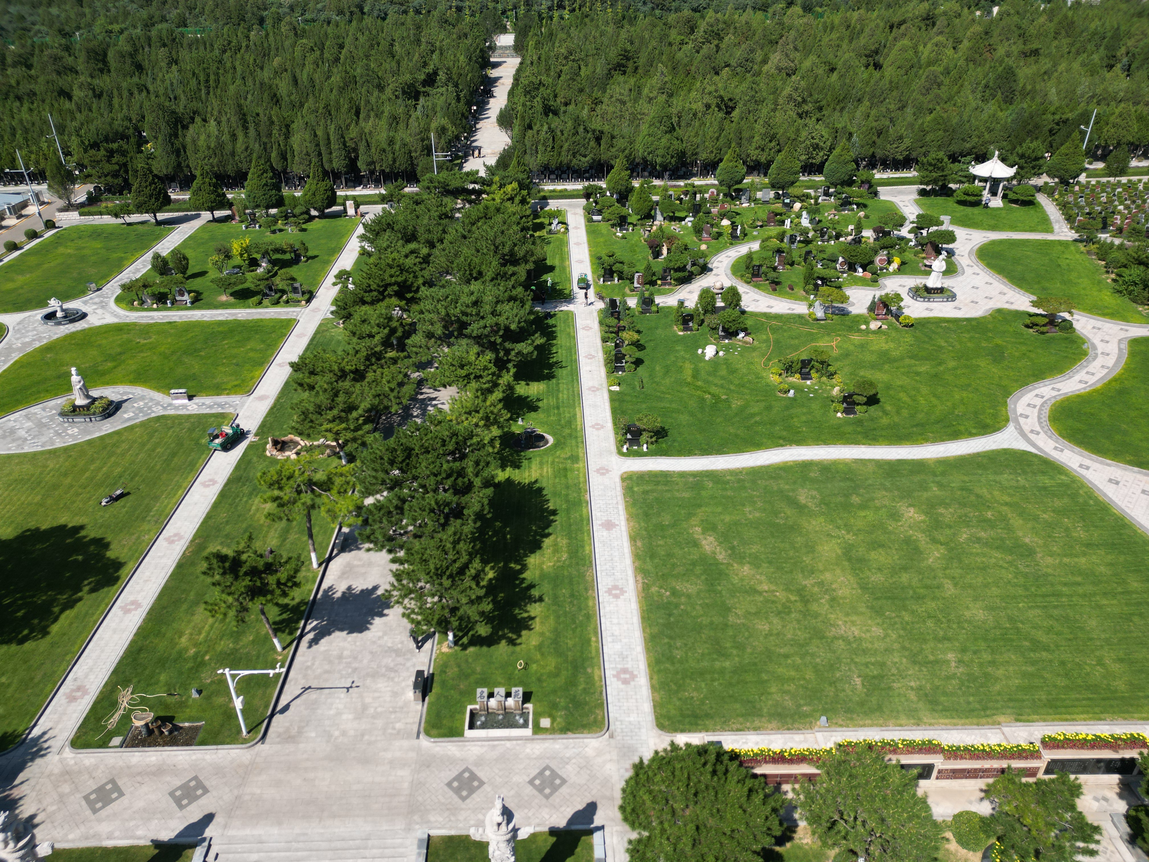 九游会俱乐部集团引领墓园投资新风尚：六大合作模式开创行业新篇章