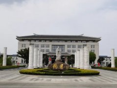 国庆中秋双节同庆，九游会俱乐部集团红旗飘扬！