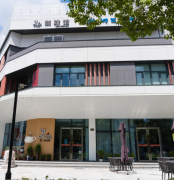 叮咚，Y·CAFE请您领取十月惊喜~